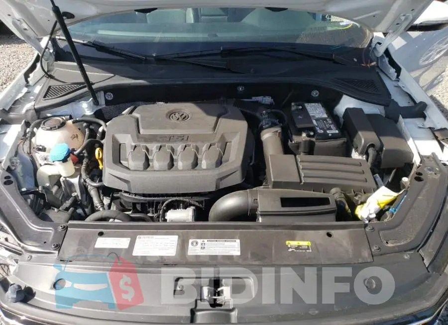1VWLA7A36KC011725 Photo# 11