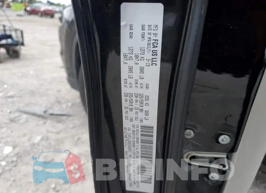 1C4PJLDB3KD428701 Photo# 13
