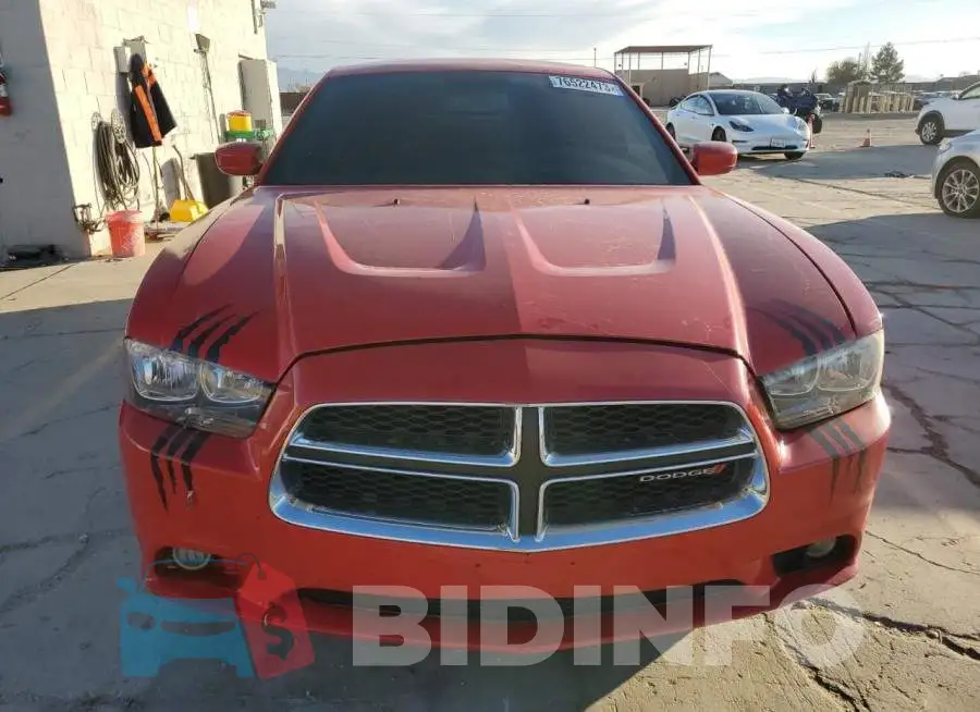 2C3CDXHG4EH163964 Photo# 5