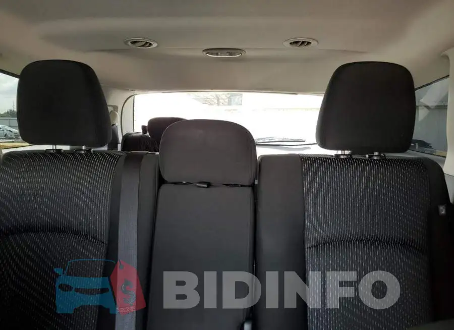 3C4PDCAB4GT104184 Photo# 10