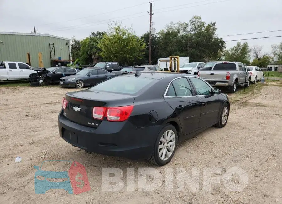 1G11E5SLXEF194897 Photo# 4