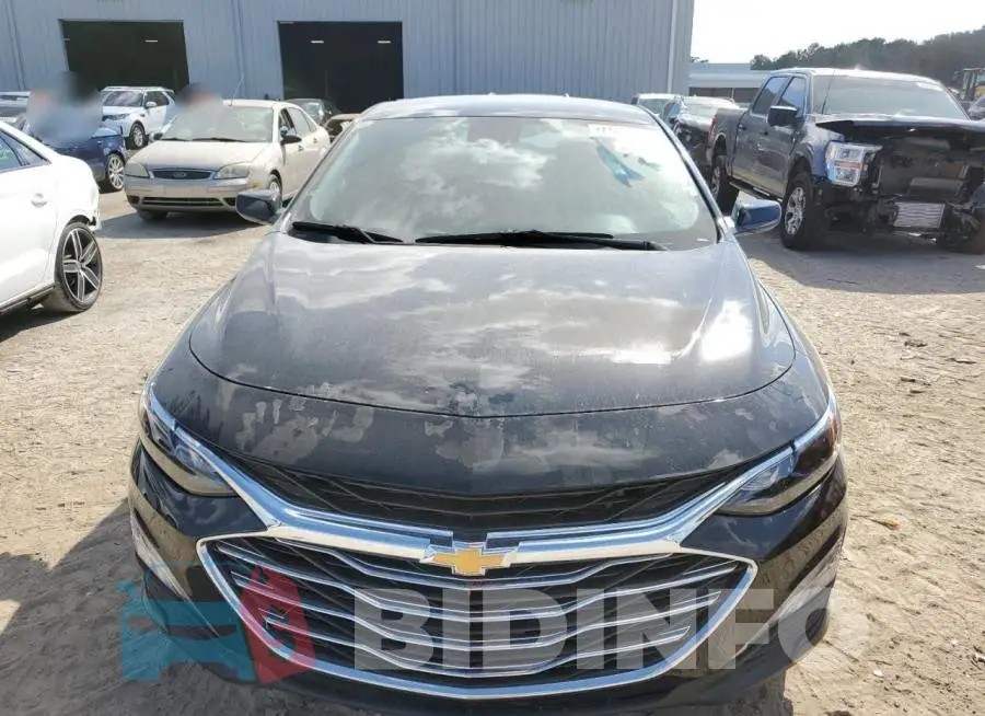 1G1ZD5ST9PF201217 Photo# 5