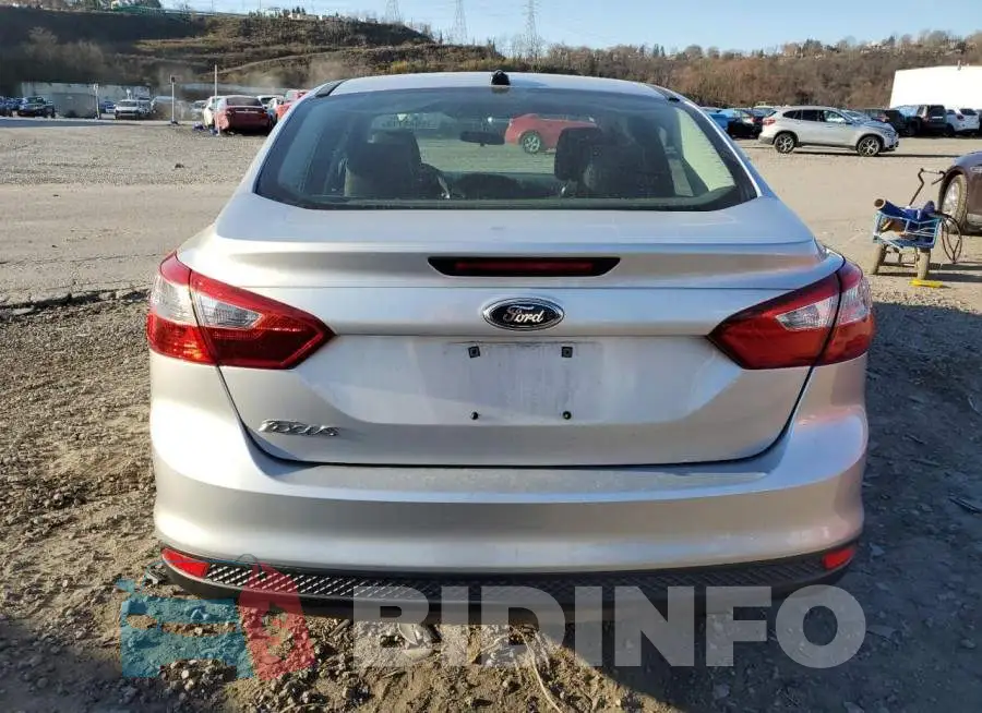 1FADP3E22EL269069 Photo# 6