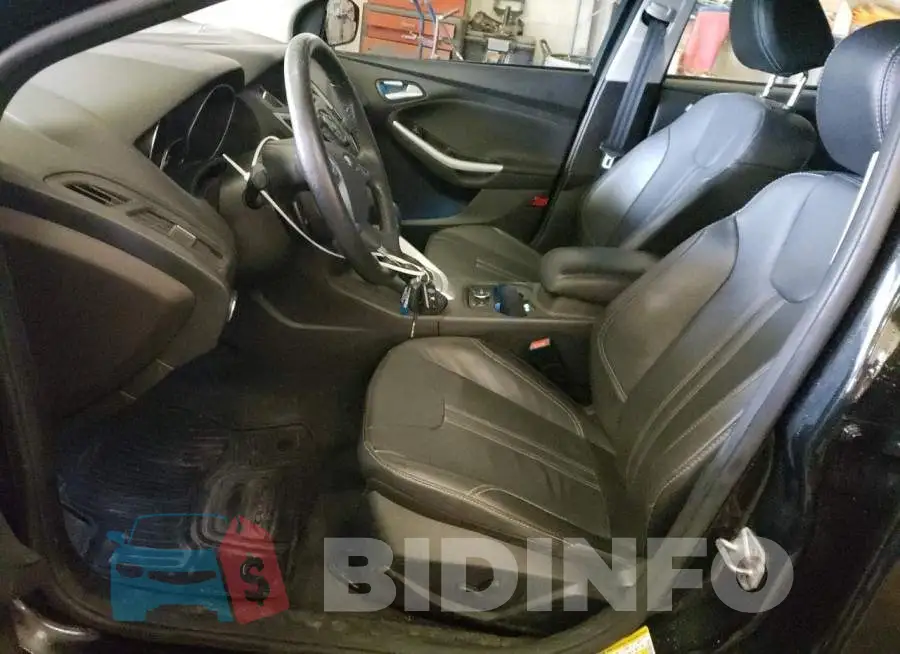 1FADP3F22EL209825 Photo# 7
