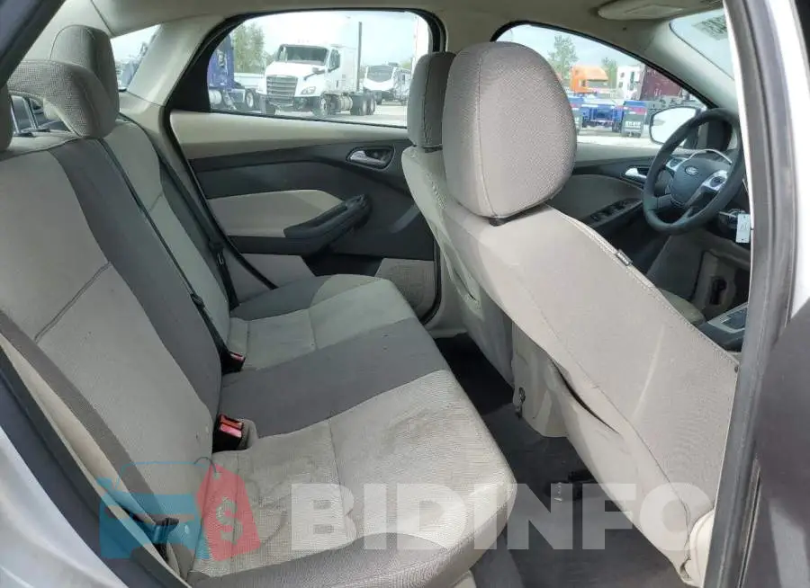 1FADP3F25EL143948 Photo# 10