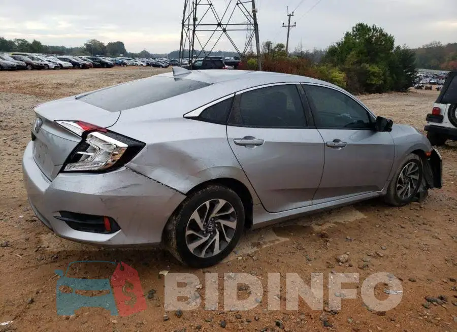 19XFC2F70HE018440 Photo# 3