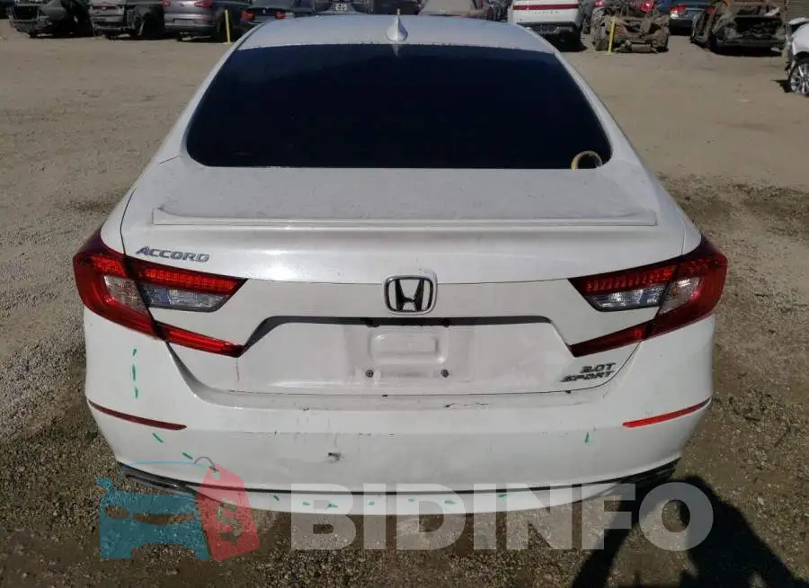 1HGCV2F37LA008124 Photo# 6