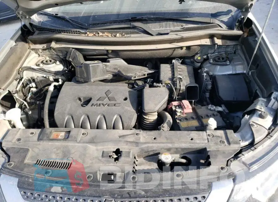 JA4AD2A32KZ055037 Photo# 11