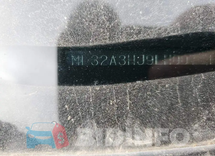 ML32A3HJ9LH007817 Photo# 12