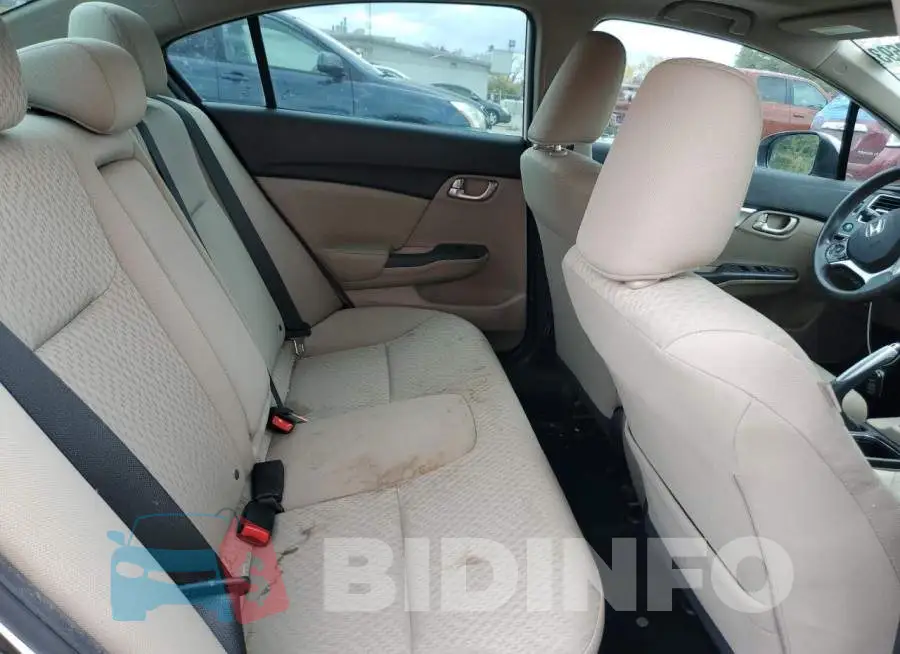 19XFB2F83FE009398 Photo# 10