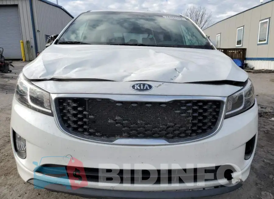 KNDMC5C1XG6135827 Photo# 5