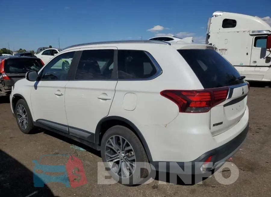 JA4AZ3A38JZ016443 Photo# 2