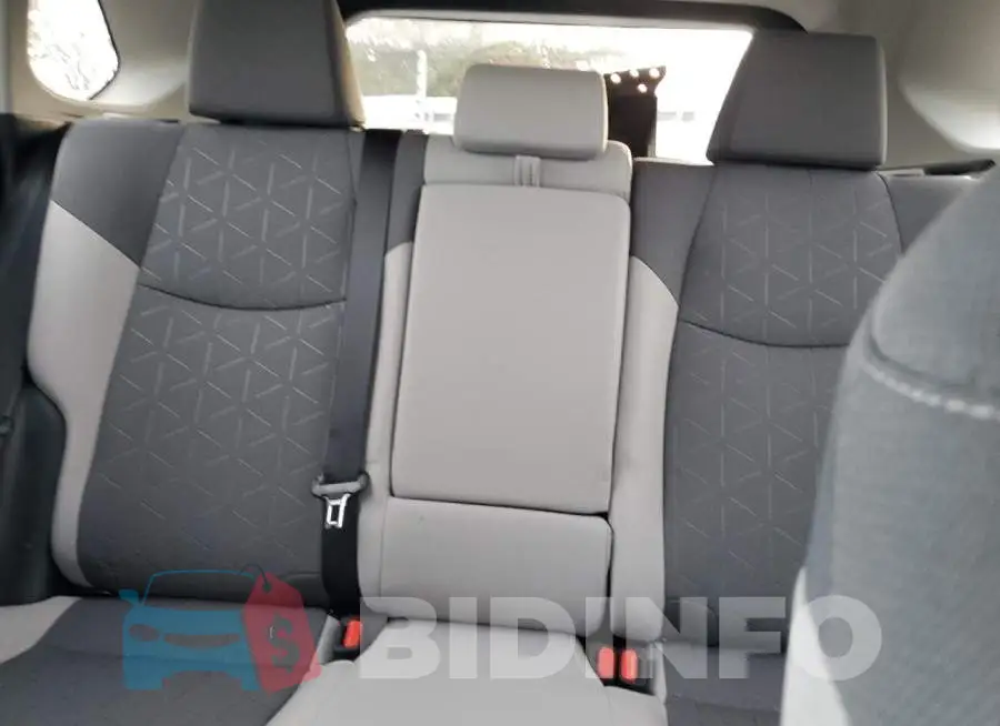2T3P1RFV4PW358890 Photo# 10