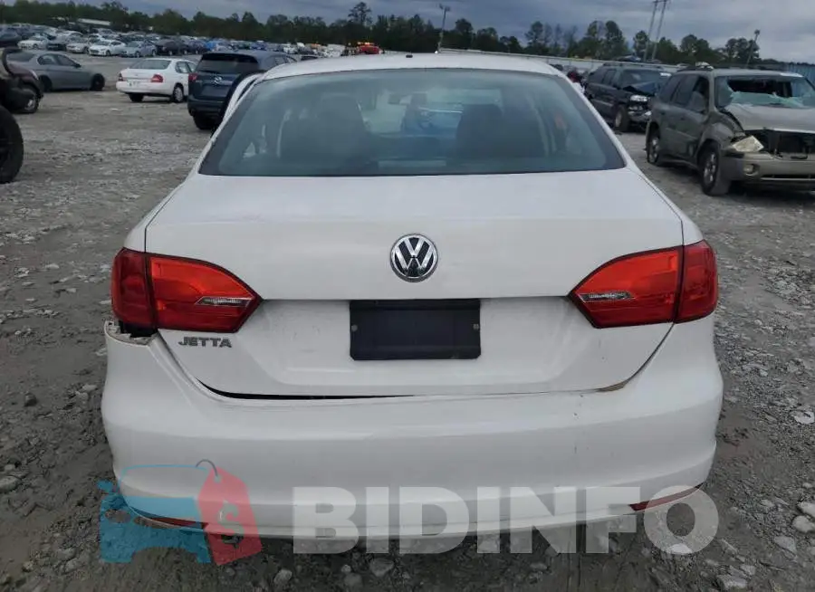 3VW2K7AJ8EM355101 Photo# 6