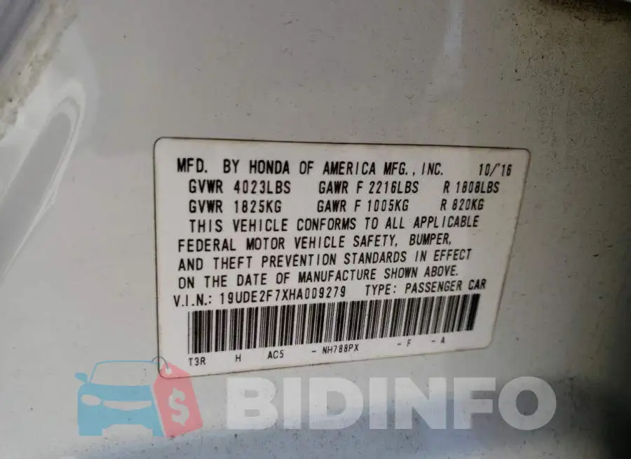 19UDE2F7XHA009279 Photo# 12
