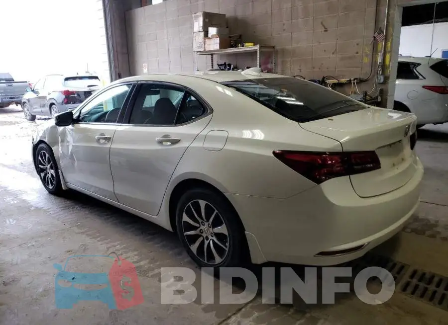 19UUB1F5XFA002718 Photo# 2