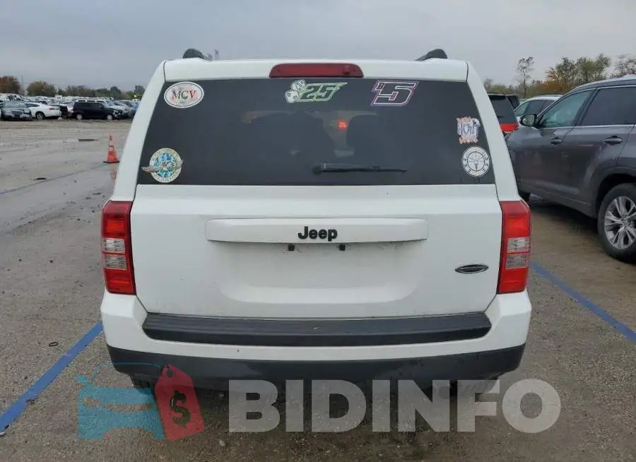 1C4NJPBAXFD210639 Photo# 6