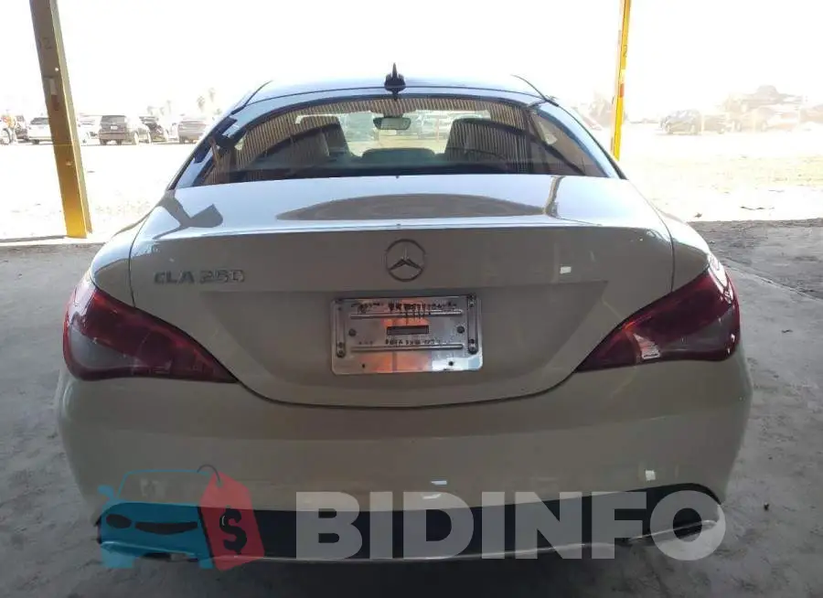 WDDSJ4EB6JN600104 Photo# 6