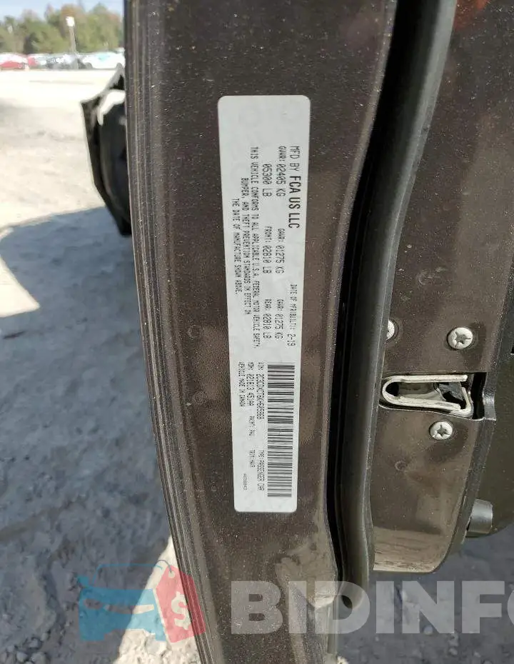 2C3CDXCT6KH605868 Photo# 12