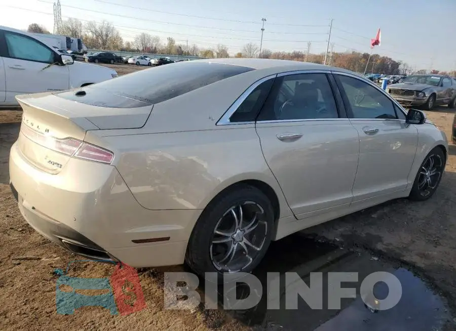 3LN6L2J99FR600174 Photo# 3
