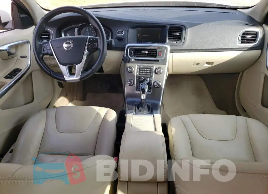 YV140MFB4F1306892 Photo# 8