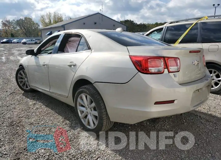 1G11E5SLXEF142475 Photo# 2