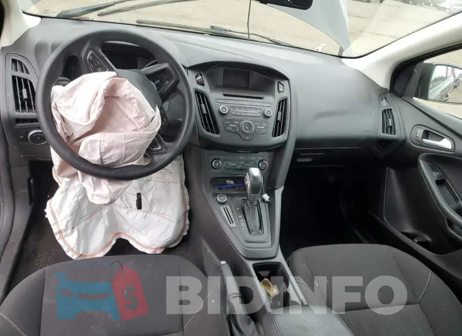 1FADP3F20GL340853 Photo# 8