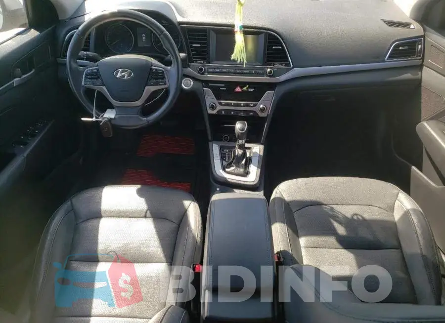 5NPD84LF3HH175133 Photo# 8