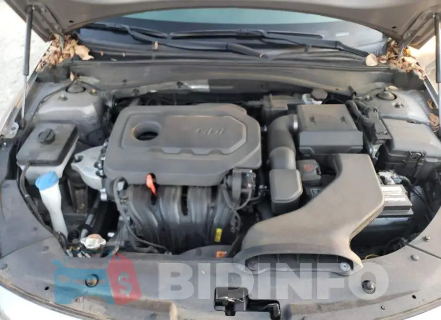 5XXGT4L38JG263162 Photo# 11