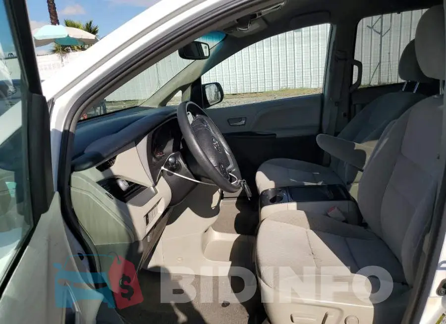 5TDKK3DCXGS720289 Photo# 7