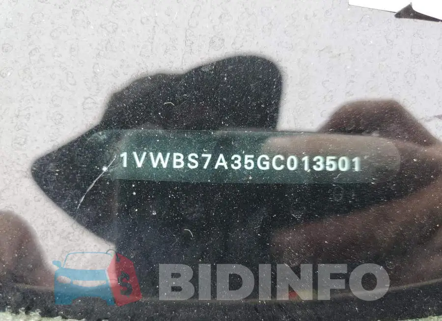 1VWBS7A35GC013501 Photo# 12