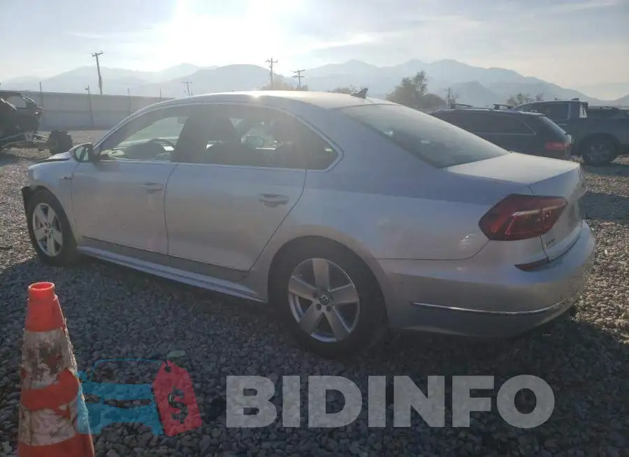 1VWDT7A34HC016848 Photo# 2