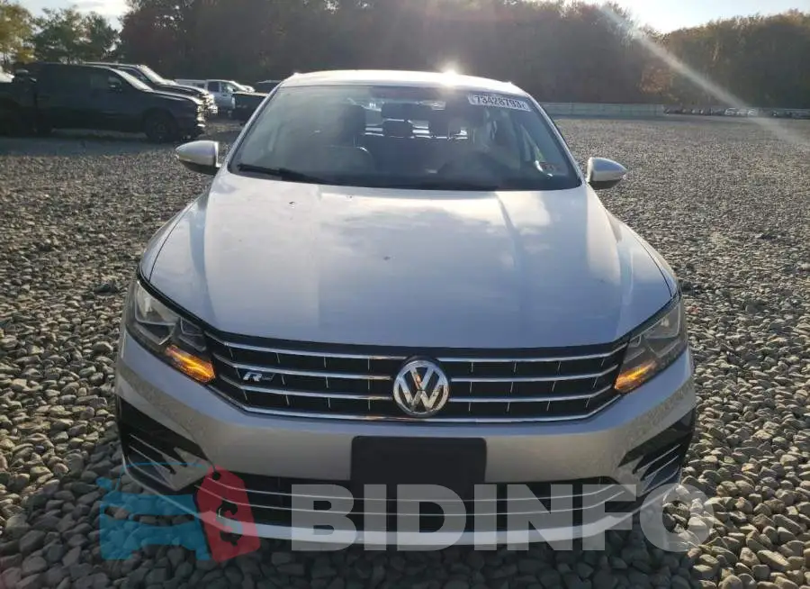 1VWDT7A34HC057545 Photo# 5