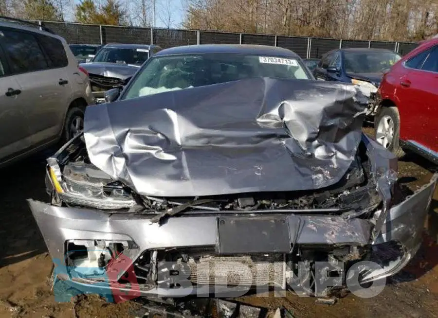 1VWDT7A37HC086487 Photo# 5