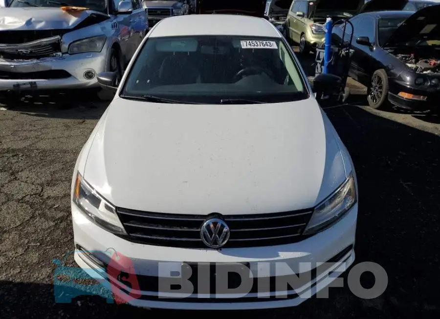 3VW267AJ6GM359378 Photo# 5