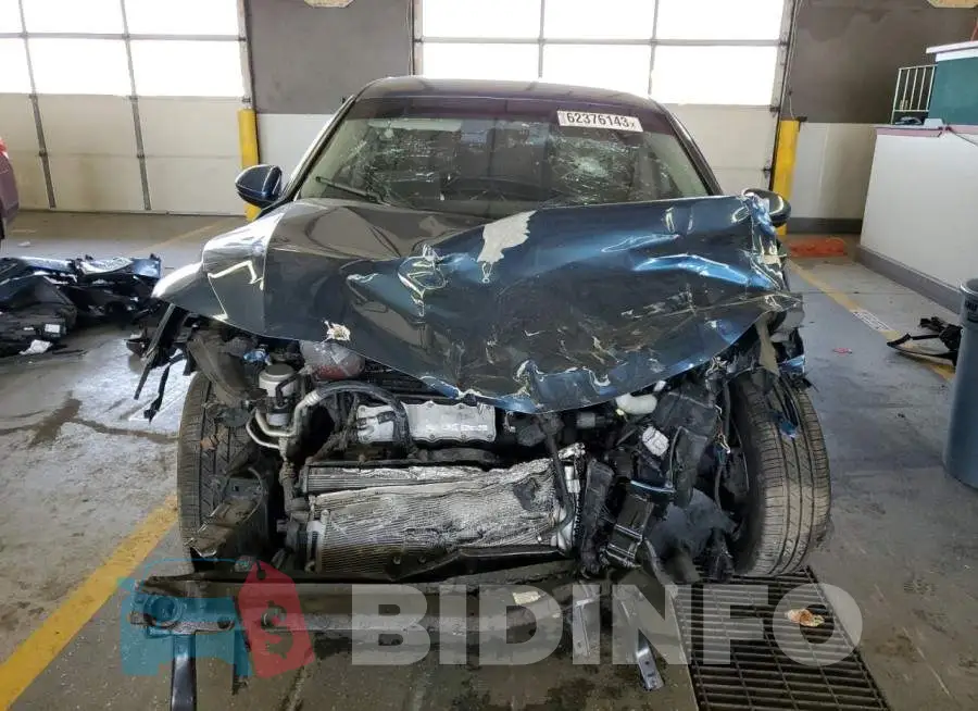 3VWCB7BUXKM176583 Photo# 5