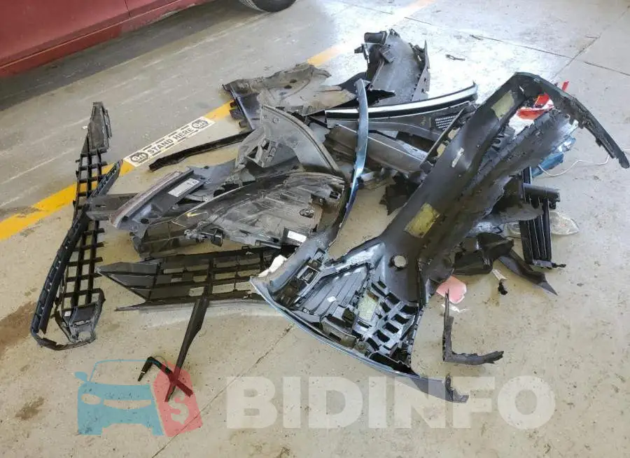 3VWCB7BUXKM176583 Photo# 12