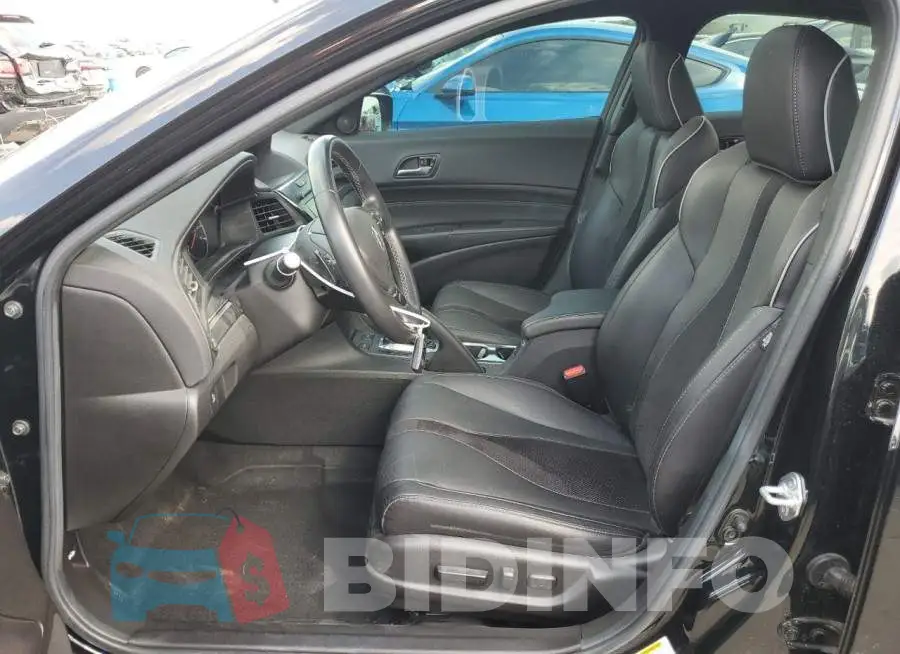 19UDE2F82MA003107 Photo# 7