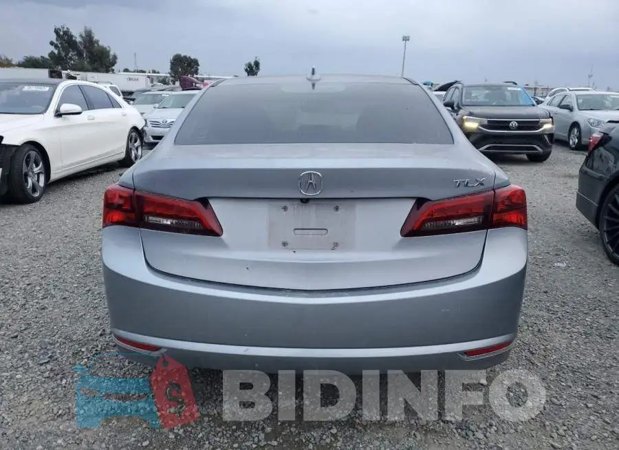 19UUB1F54FA025427 Photo# 6