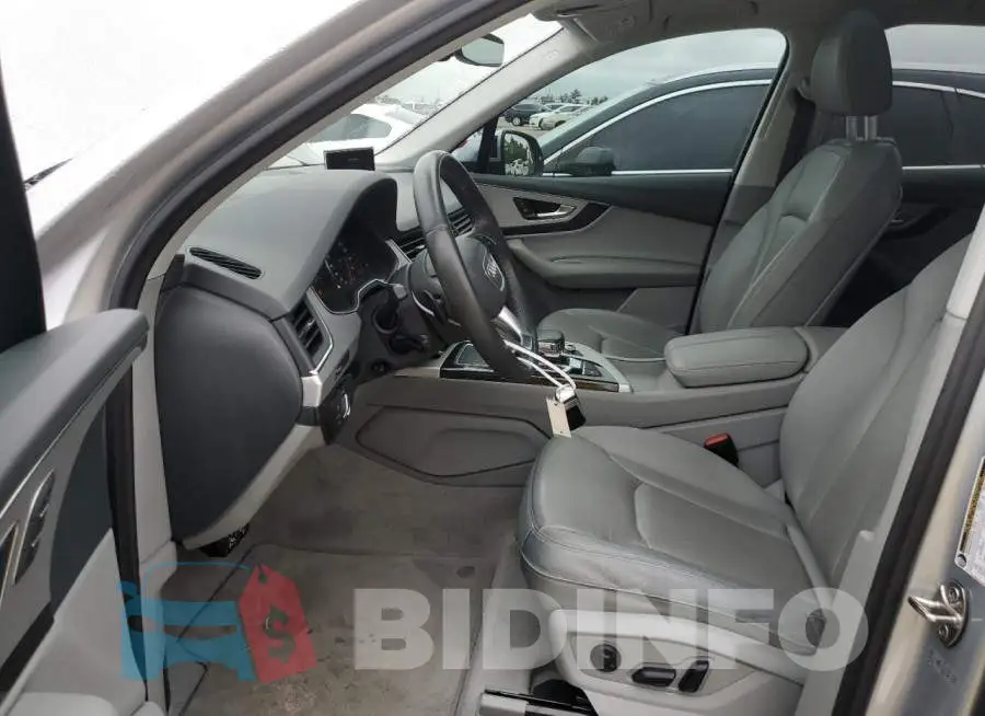 WA1AHAF78KD040405 Photo# 7