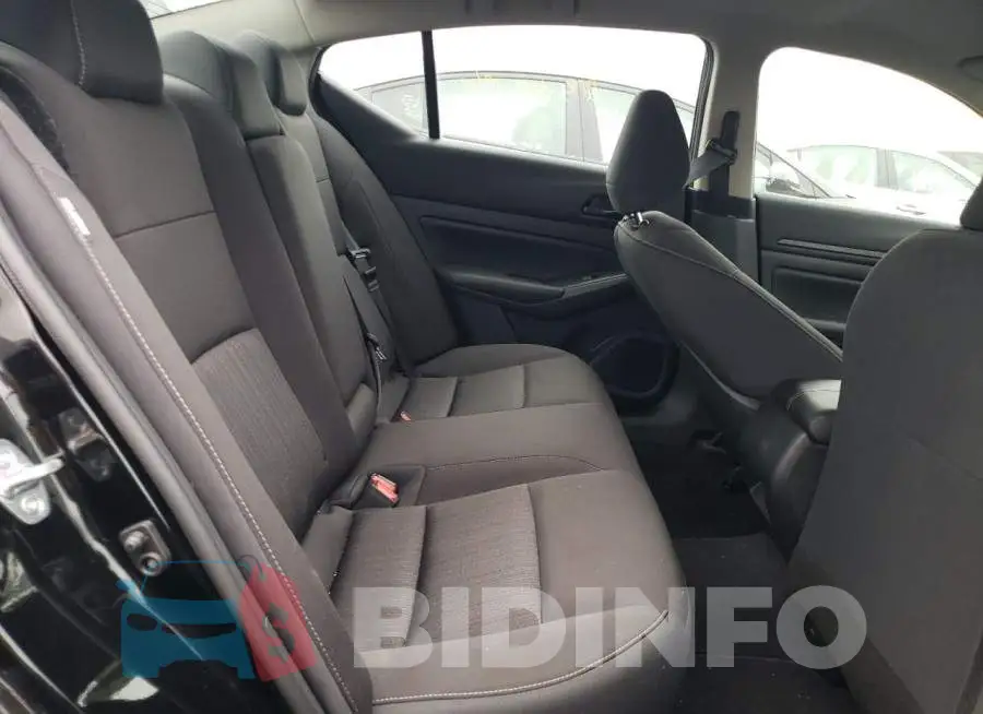 1N4BL4BV2PN395902 Photo# 10