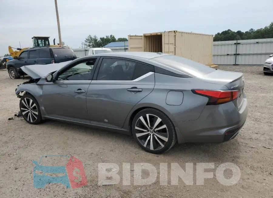 1N4BL4CV2KC223842 Photo# 2