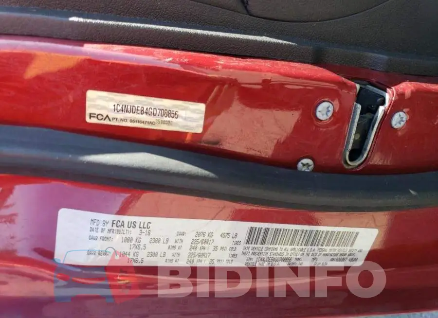 1C4NJDEB4GD708856 Photo# 12