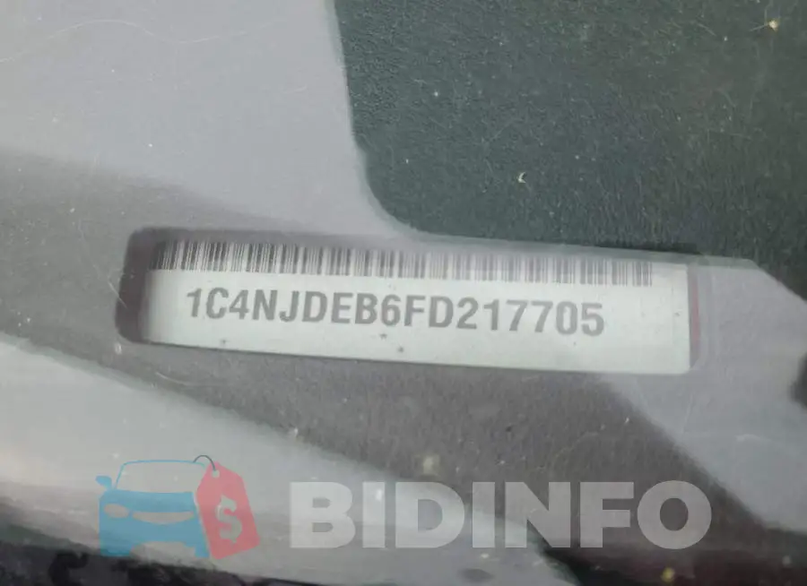 1C4NJDEB6FD217705 Photo# 13