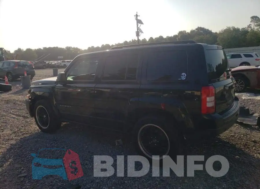 1C4NJPBB4ED889993 Photo# 2