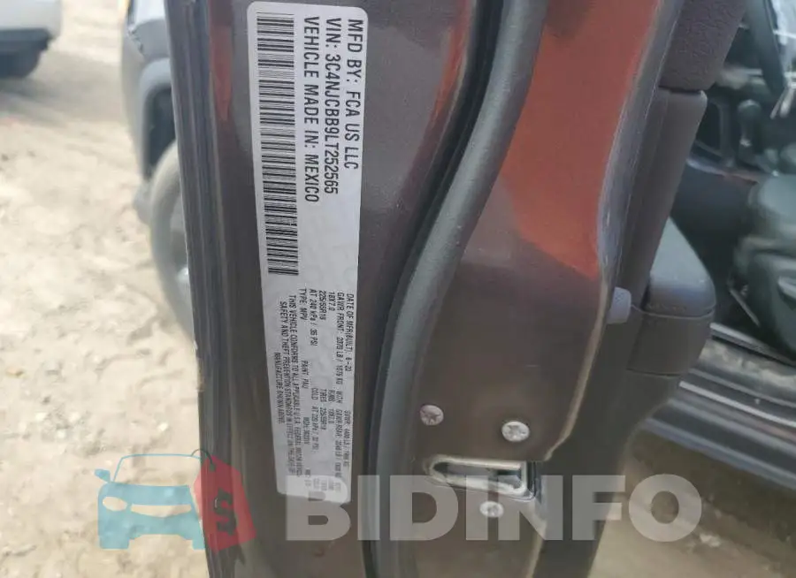 3C4NJCBB9LT252565 Photo# 13