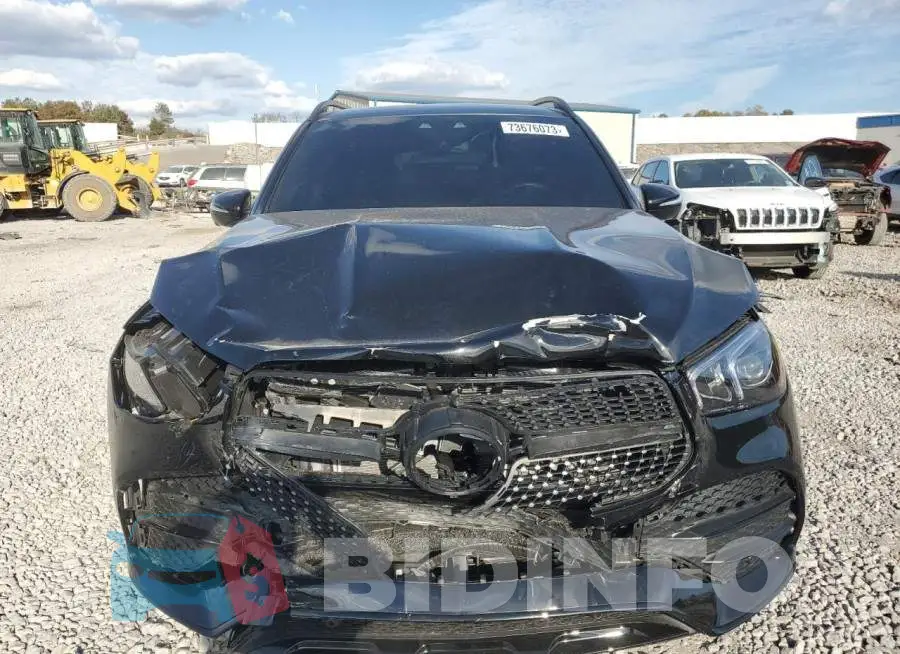 4JGFB4KB5PA909684 Photo# 5