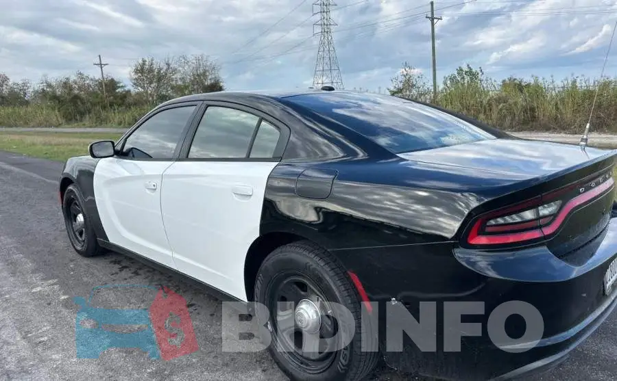 2C3CDXAG3FH741452 Photo# 3
