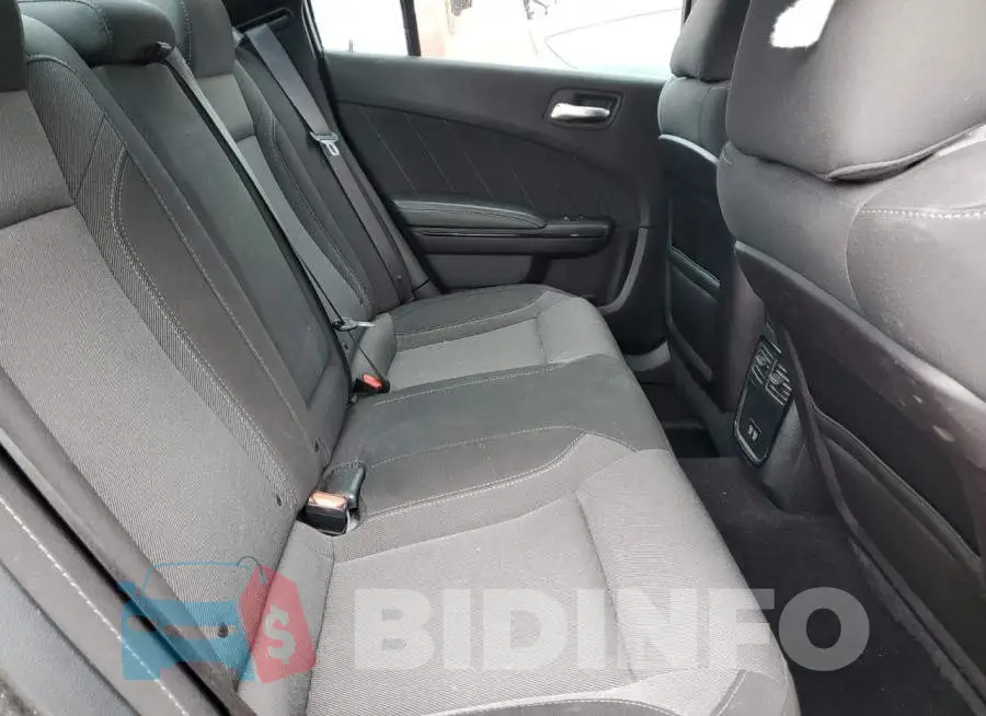 2C3CDXBG7KH670720 Photo# 10