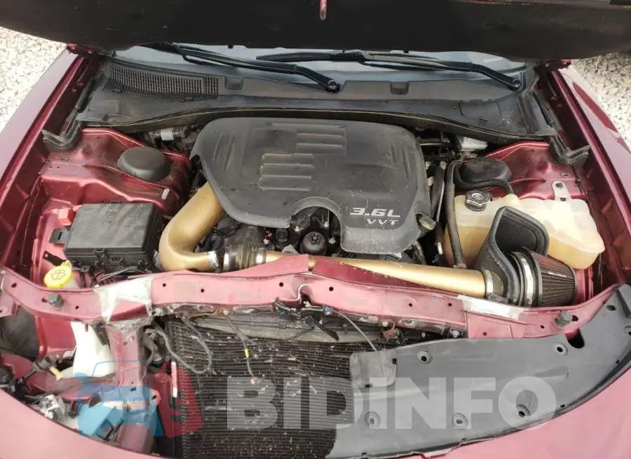 2C3CDXHG1JH164130 Photo# 11
